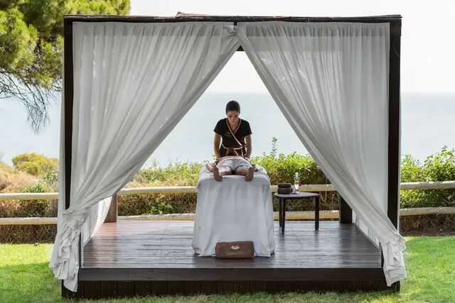 Closing the Personalisation Gap in Hospitality