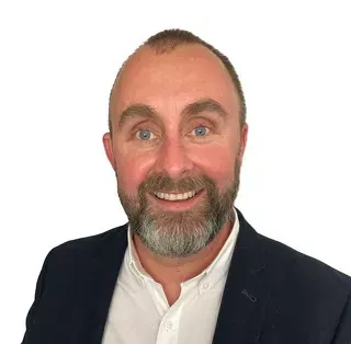 Simon Lee Saunders(1).png