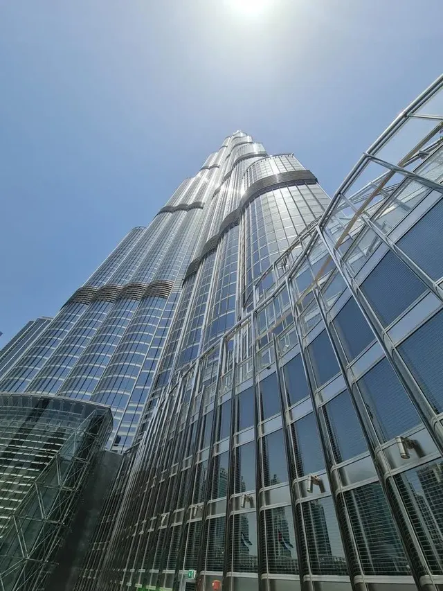 Armani Hotel - UAE