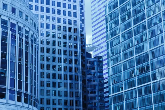 Real Estate Finance: investors play the waiting game