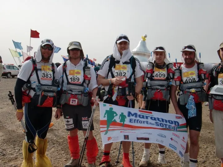 Simon Saunders ran desert marathon