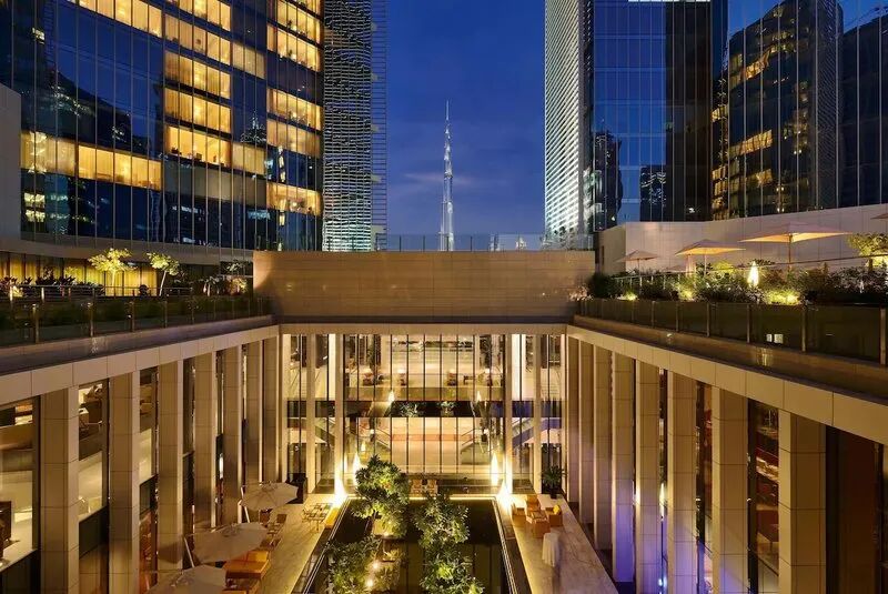 Roger Allen moderates branded residences panel at GIOHIS 2026 in Dubai